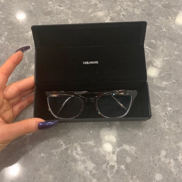 Brand New Never Worn Vera Wang Cat Eyeglasses - Picture 6 of 6